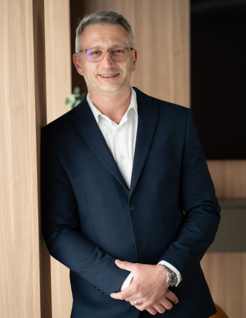 Horhat Adrian - Director Operațional Regional Centru - Nord.